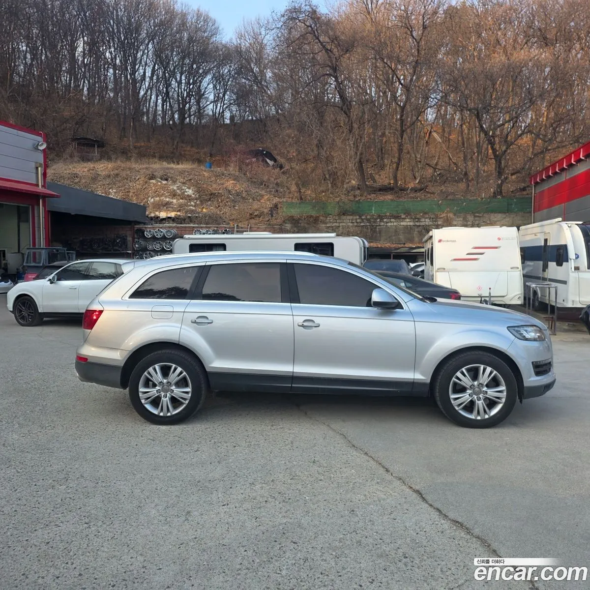 Audi Q7 2009 — 17