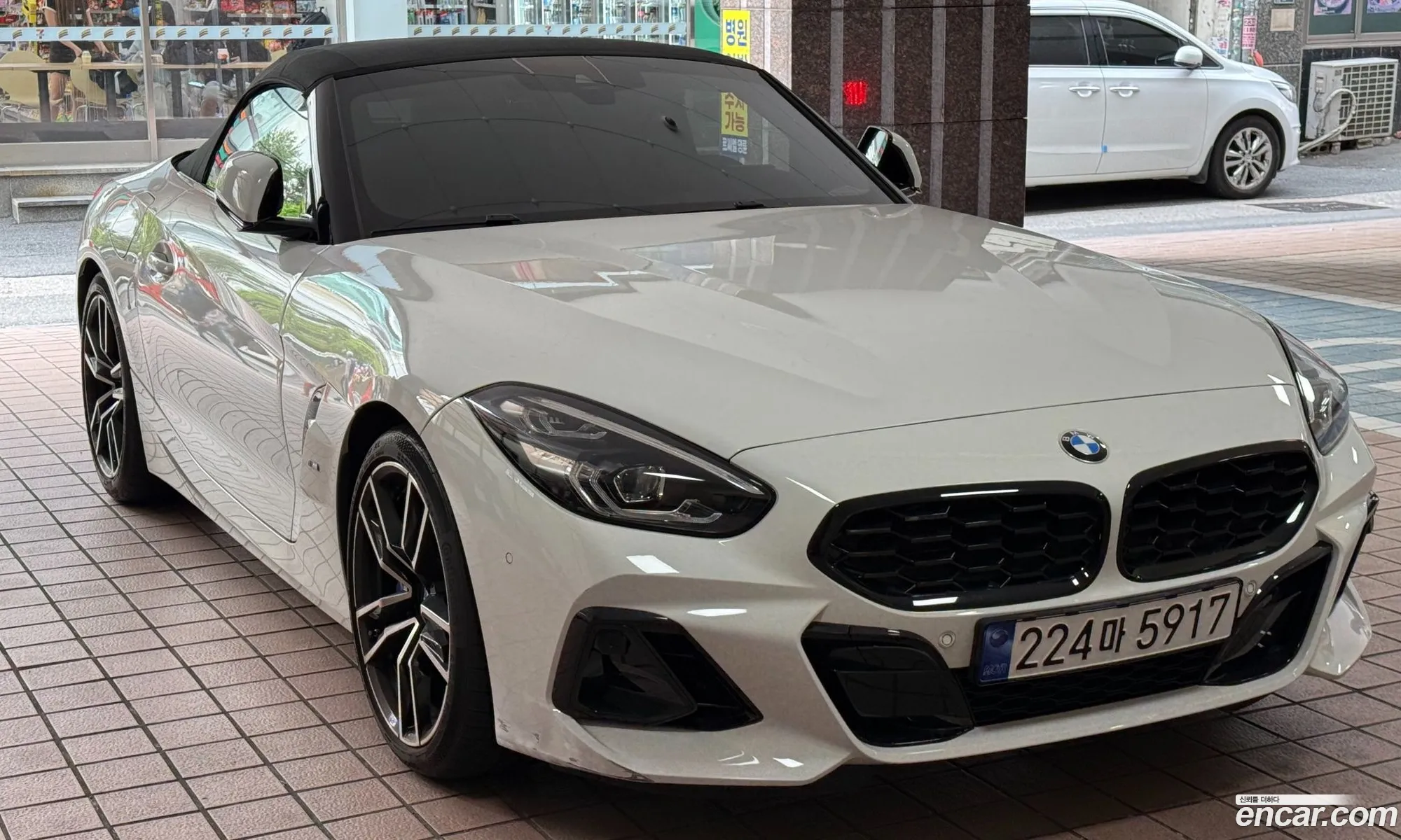 BMW Z4 2023 — 12