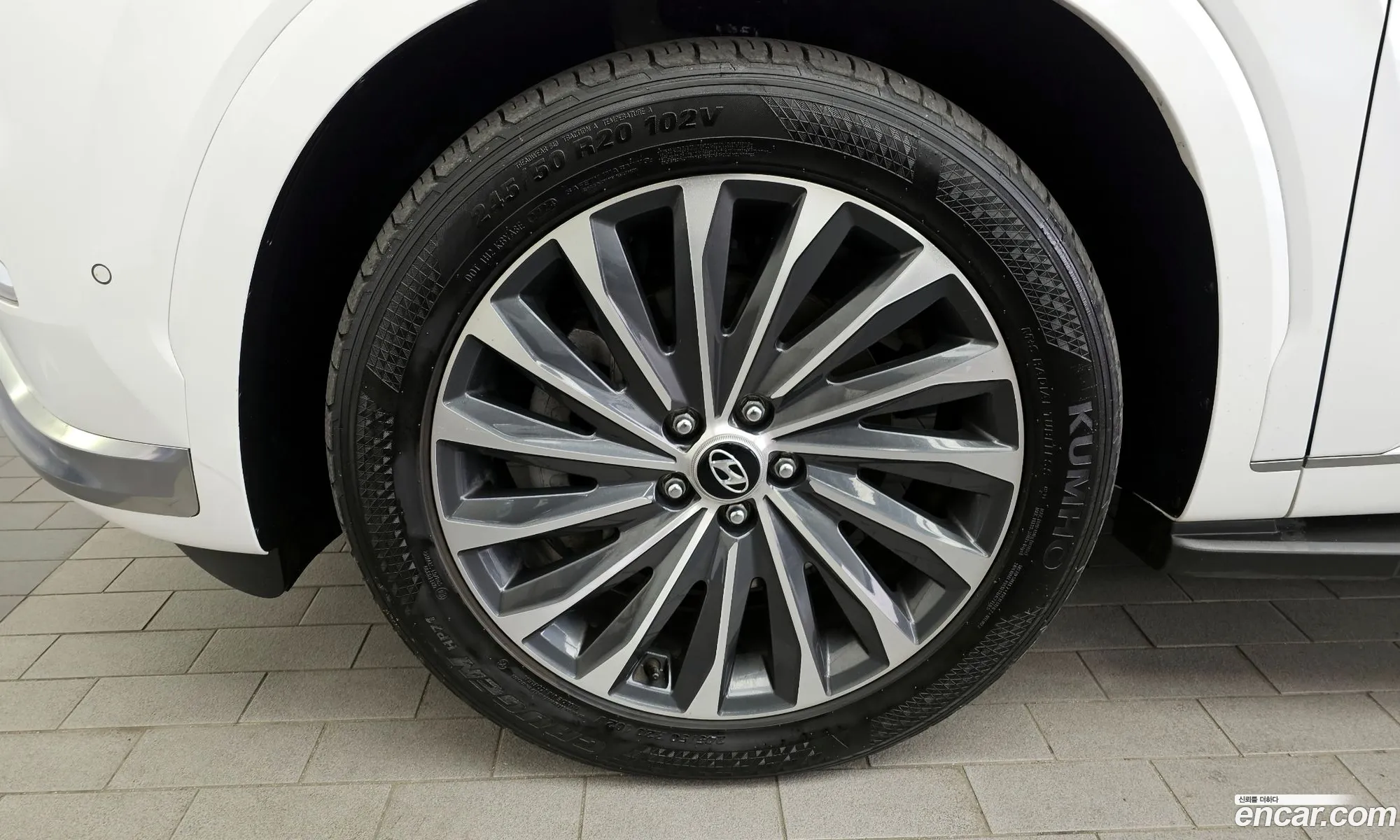 Hyundai Palisade 2023 — 17