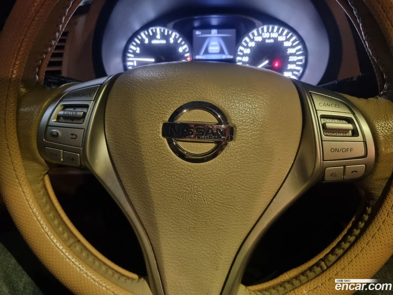 Nissan Altima 2017 — 18