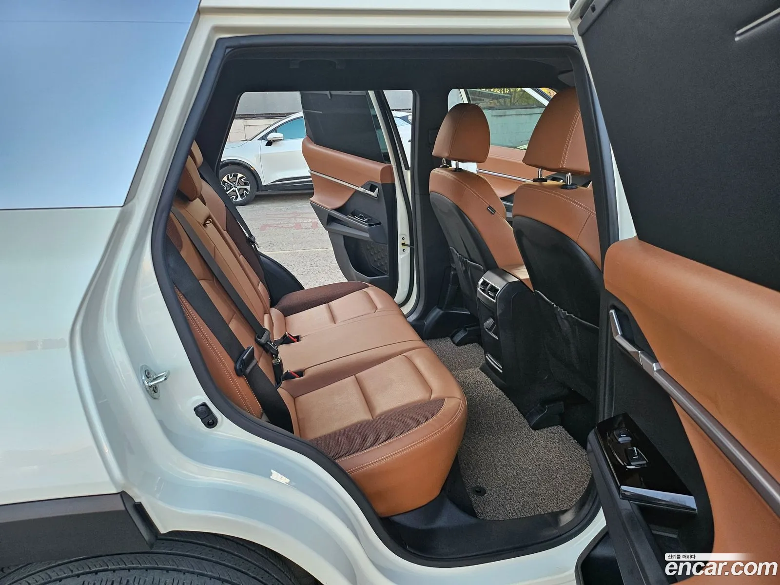 KG Mobility (SsangYong) Torres 2022 — 17