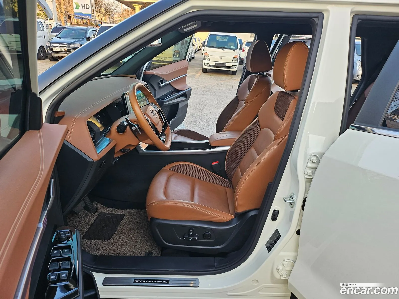 KG Mobility (SsangYong) Torres 2022 — 16