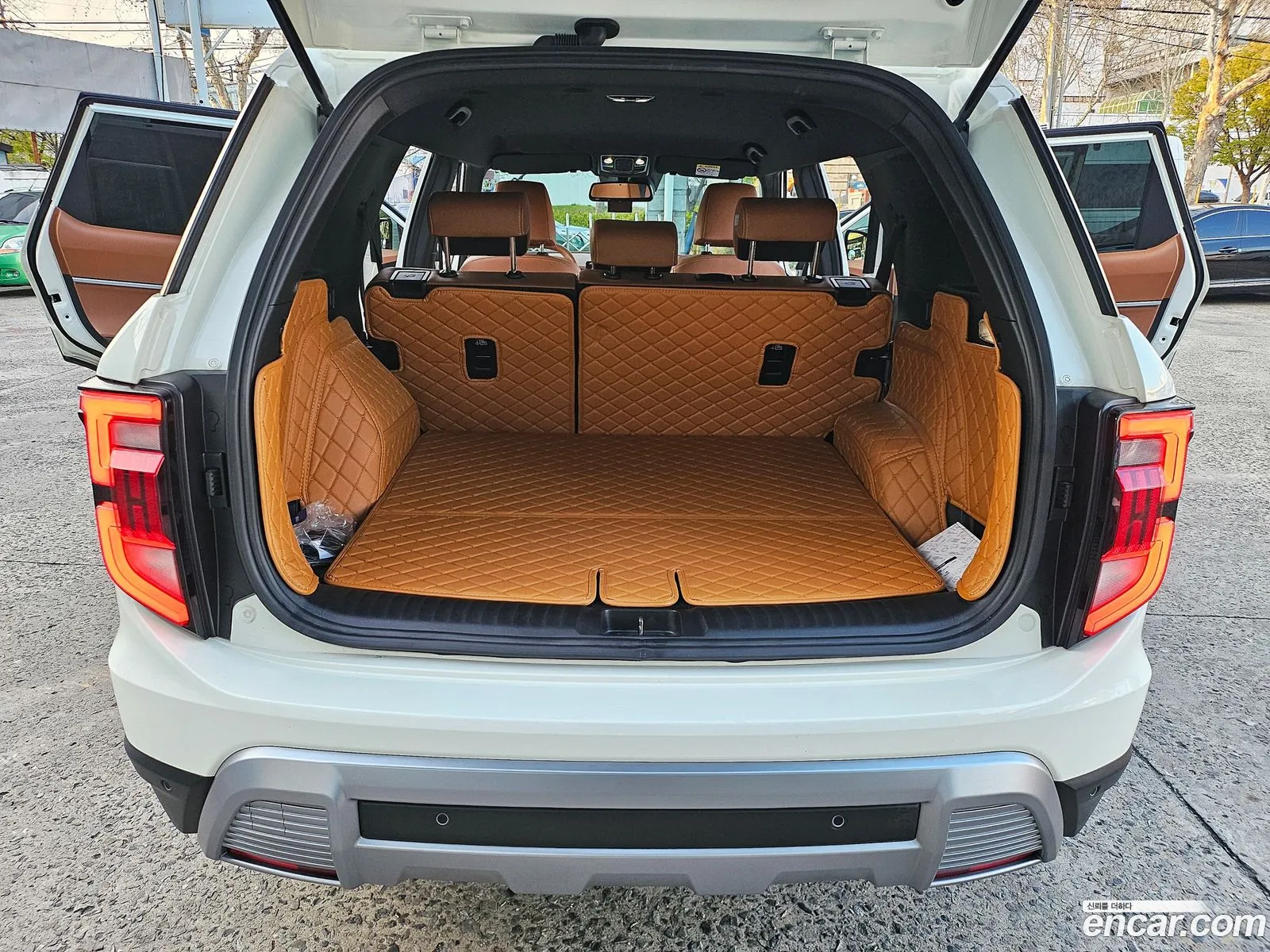KG Mobility (SsangYong) Torres 2022 — 13