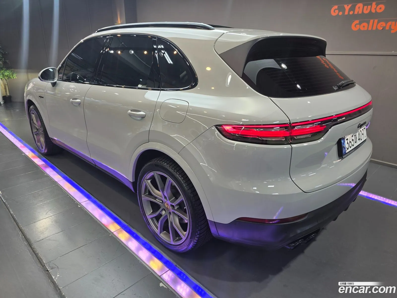 Porsche Cayenne 2023 — 11