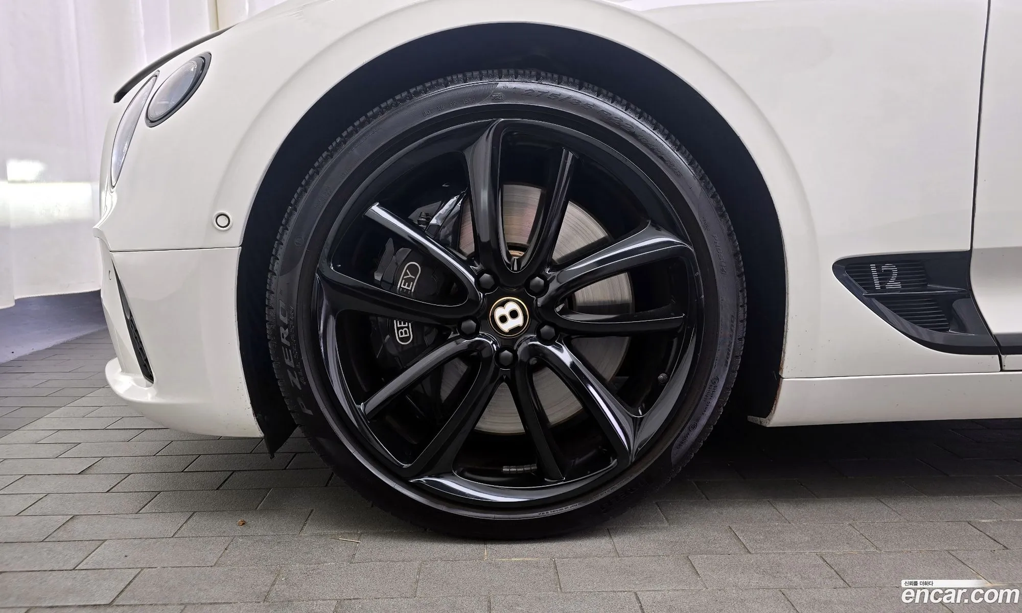 Bentley Continental GT 2019 SCBCD13S6KC072930 — 18