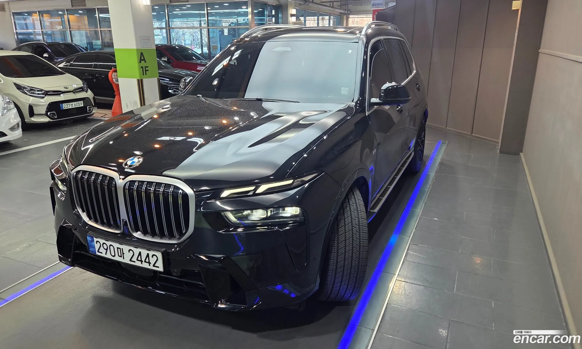 BMW X7 2023 — 8