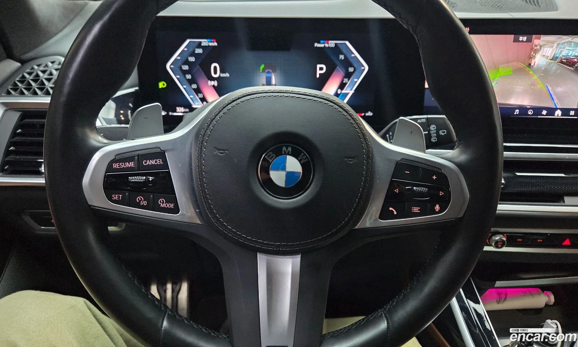 BMW X7 2023 — 17