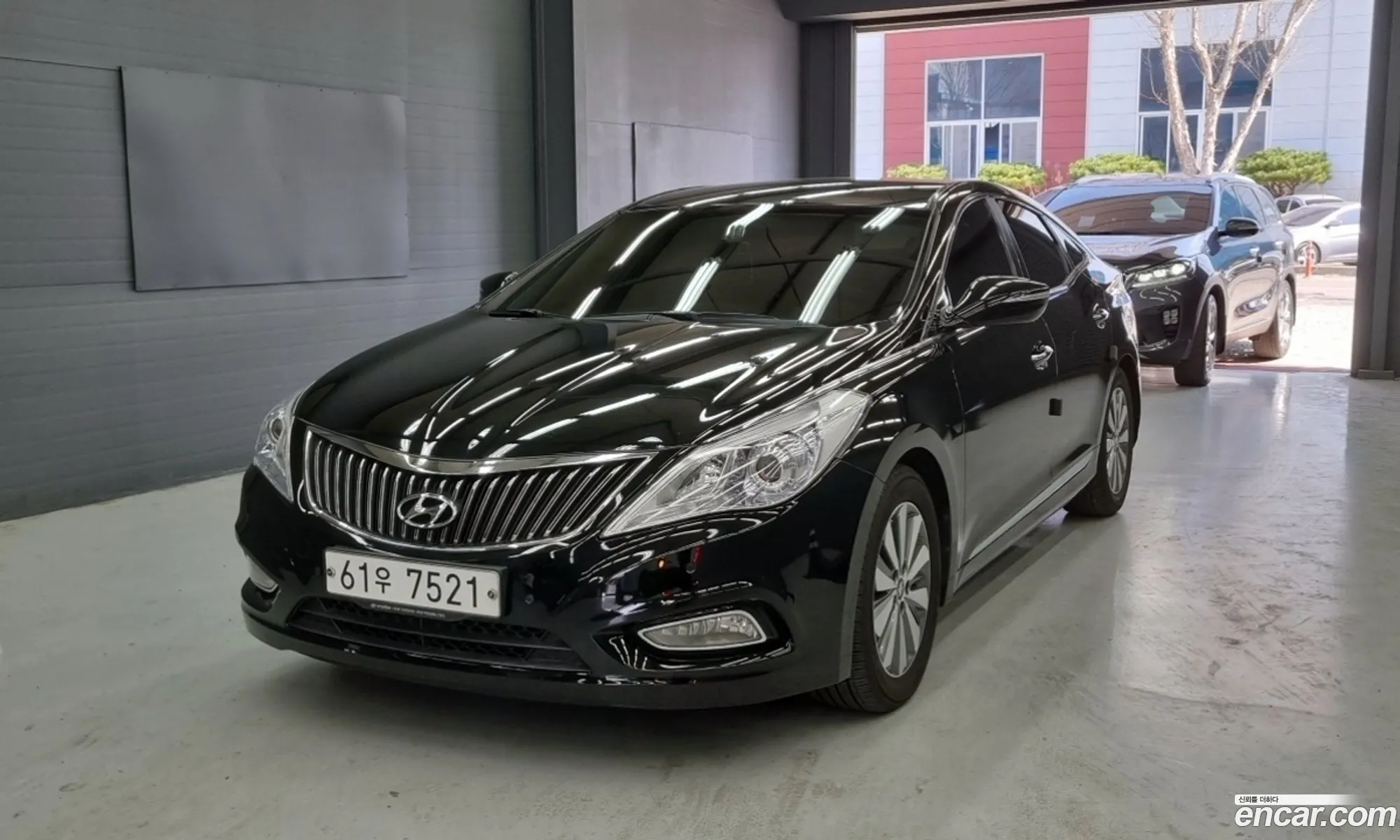 Hyundai Grandeur HG Hybrid 2014 — 17
