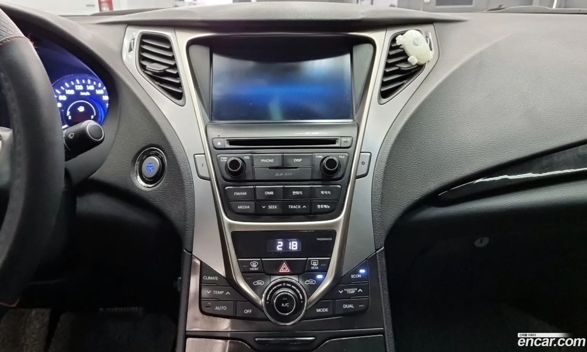 Hyundai Grandeur HG Hybrid 2014 — 9