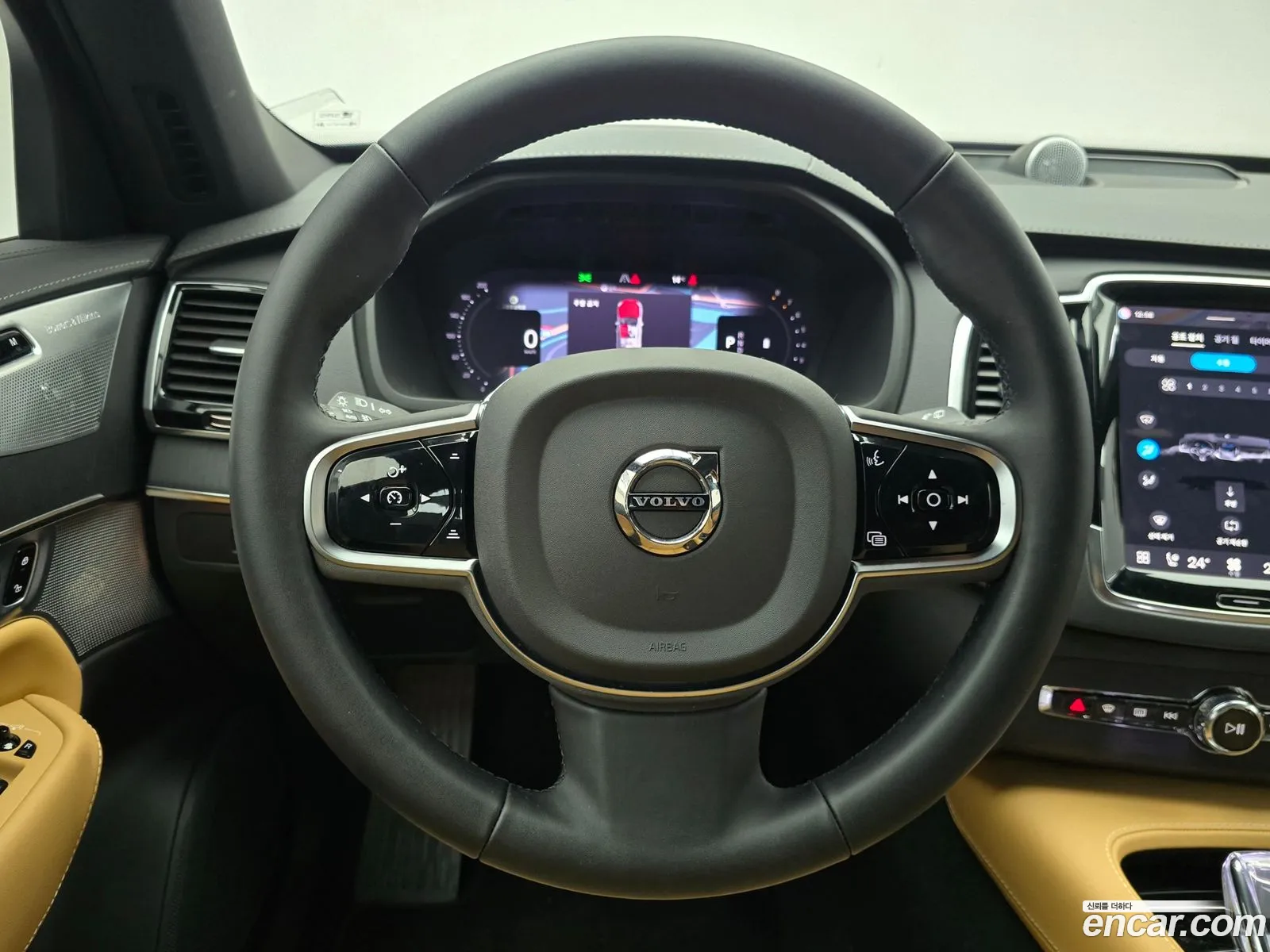 Volvo XC90 2025 — 17