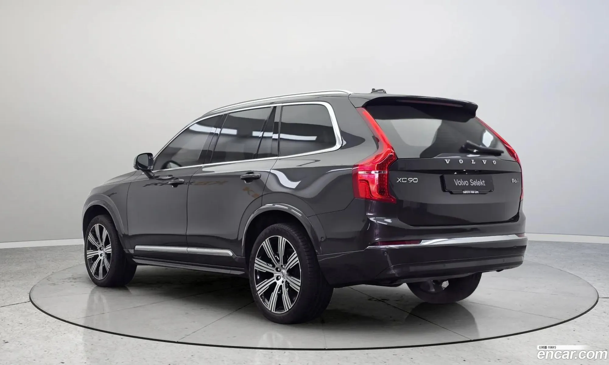 Volvo XC90 2025 — 10