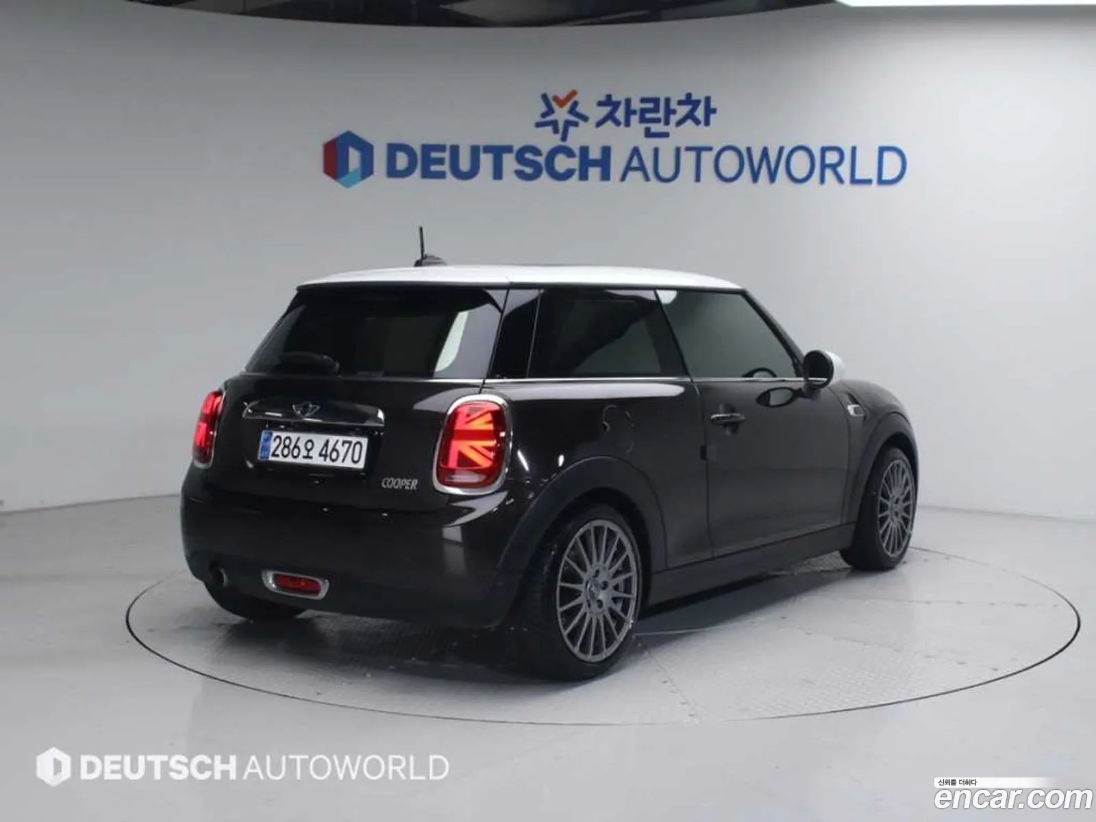 Mini Cooper 2015 — 14