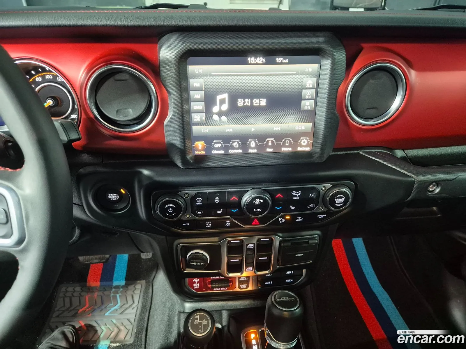 Jeep Gladiator 2023 — 16