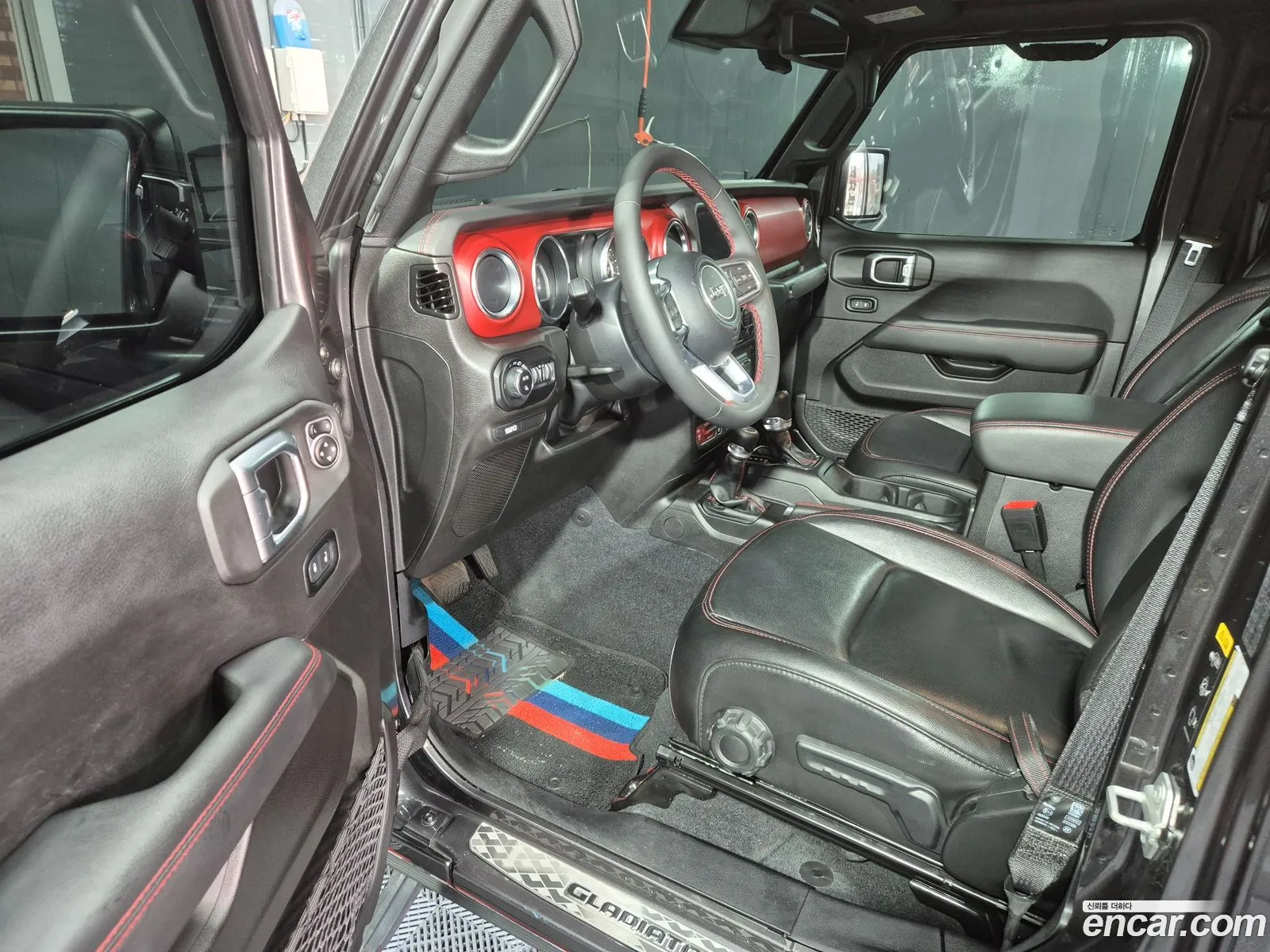 Jeep Gladiator 2023 — 12