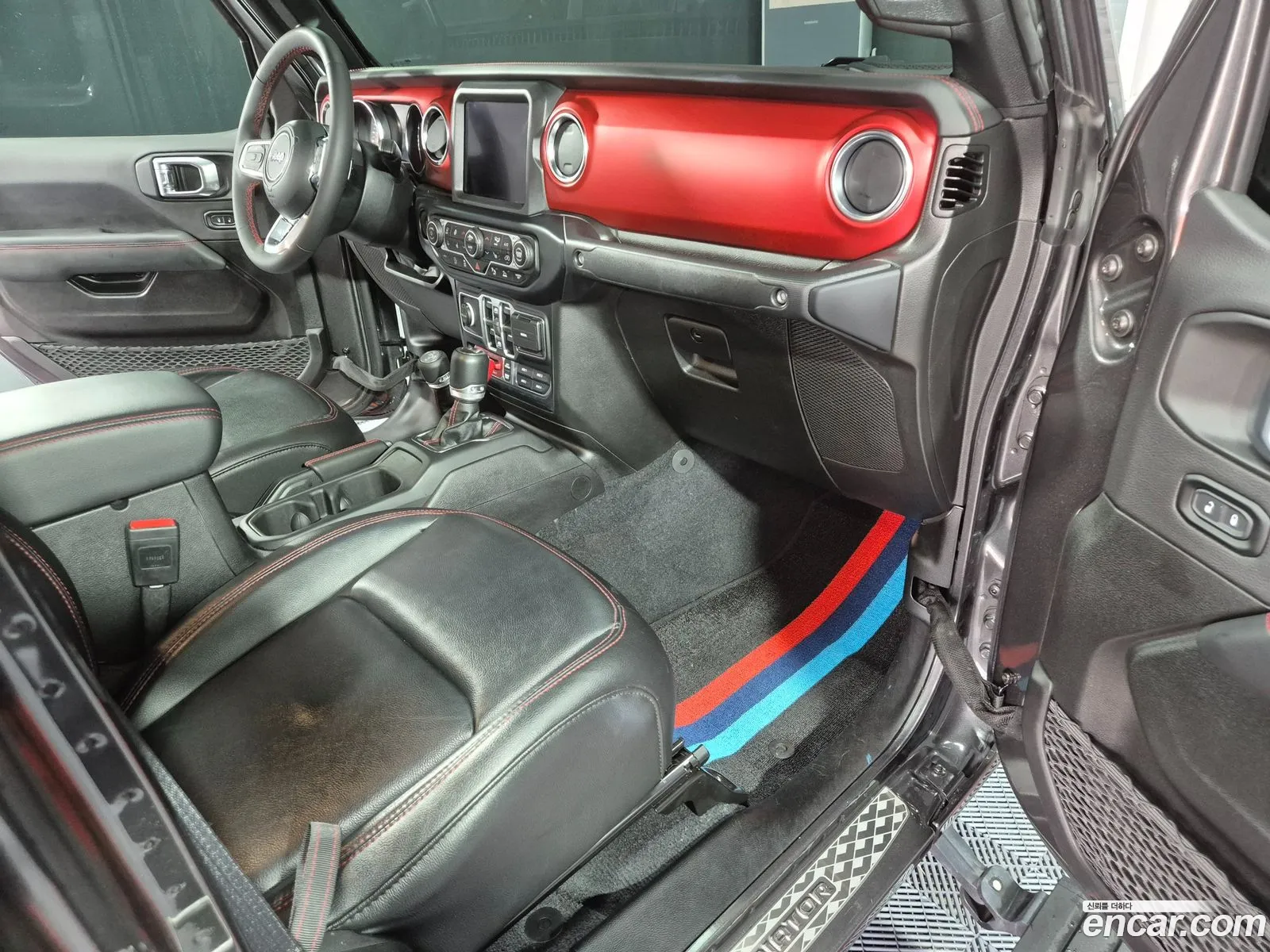 Jeep Gladiator 2023 — 9