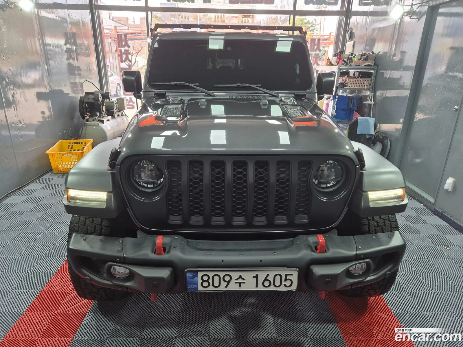 Jeep Gladiator 2023 — 4