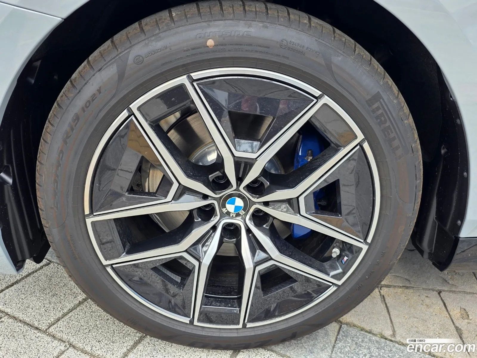 BMW 5 Series 2025 — 14
