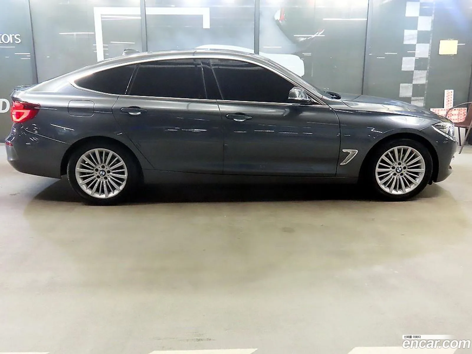 BMW 3 Series GT 2020 — 11