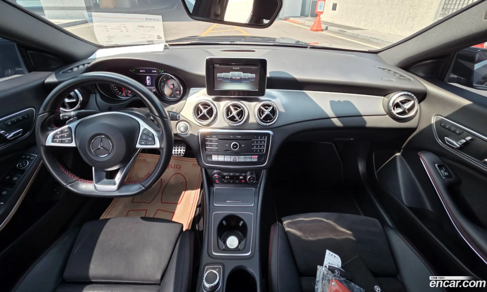 Mercedes-Benz CLA-Class C117 2018 — 12