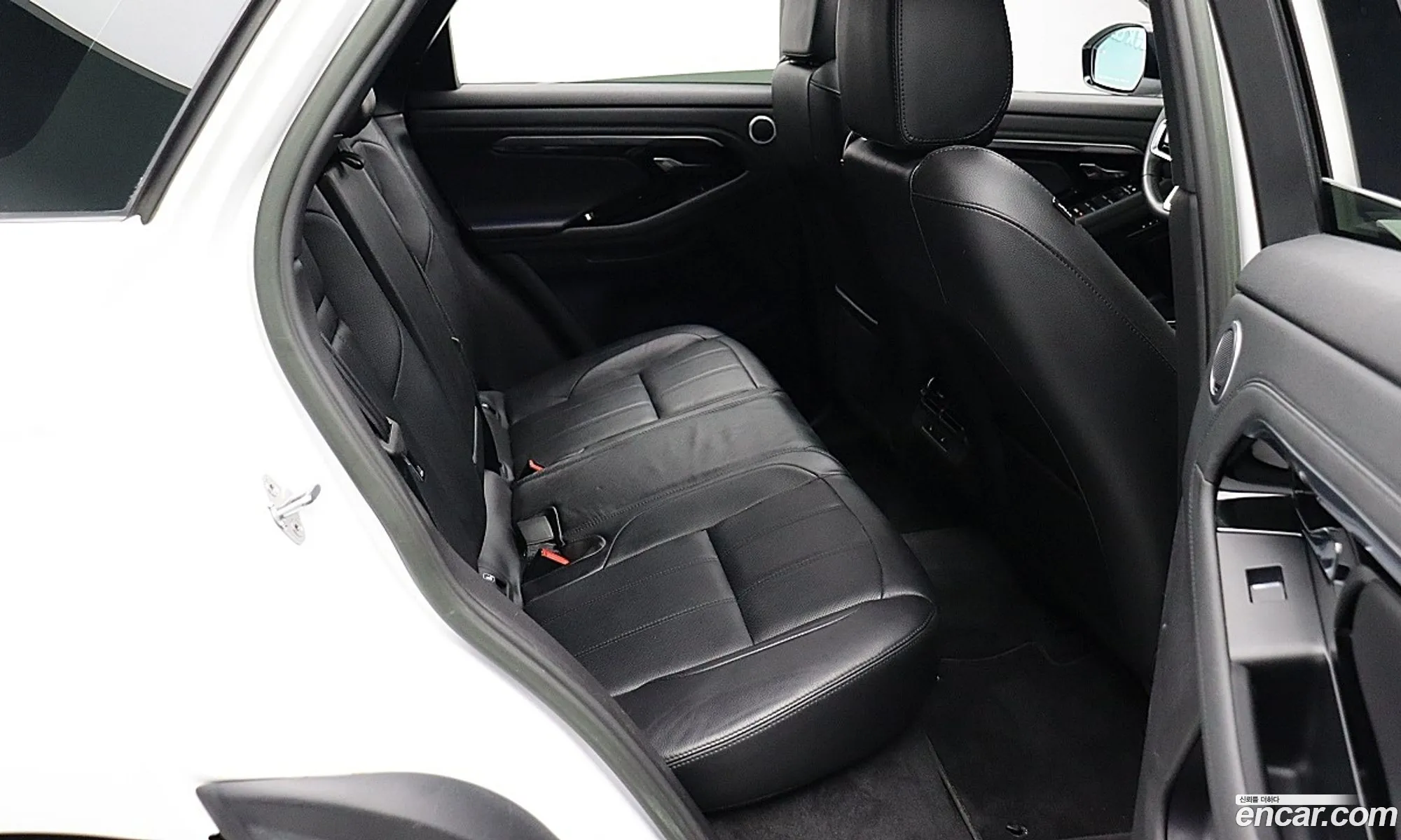 Land Rover Range Rover Evoque 2022 — 14