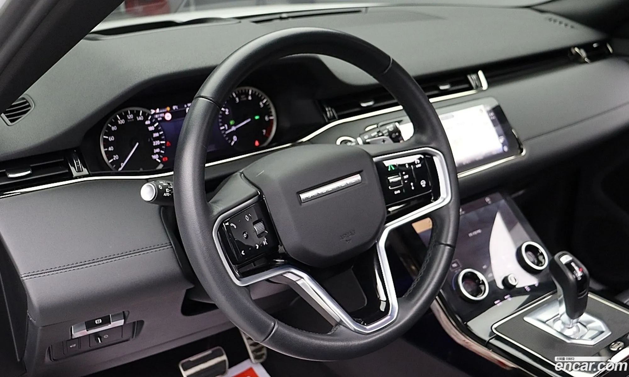 Land Rover Range Rover Evoque 2022 — 8