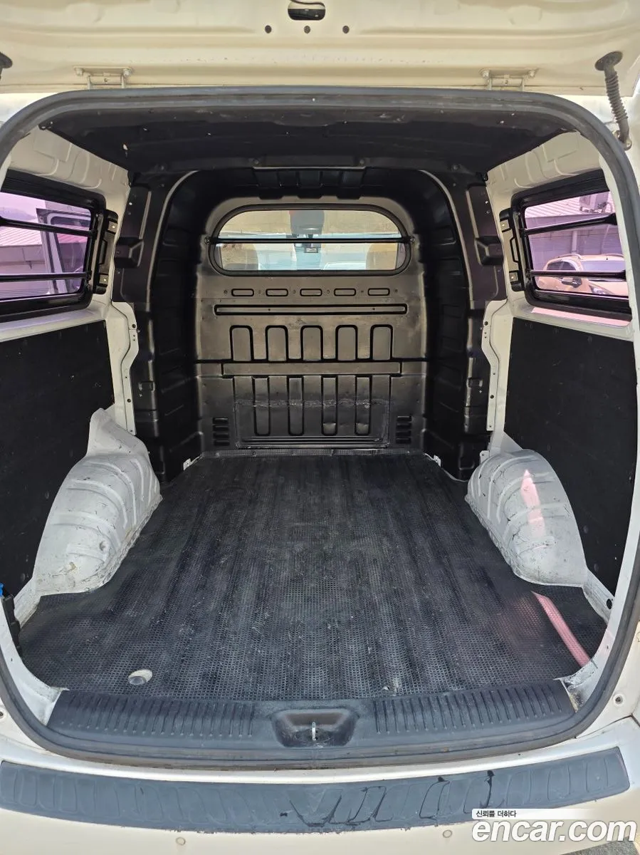 Hyundai Grand Starex 2015 — 13