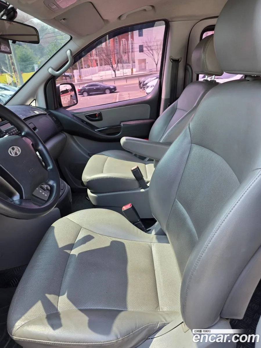 Hyundai Grand Starex 2015 — 12