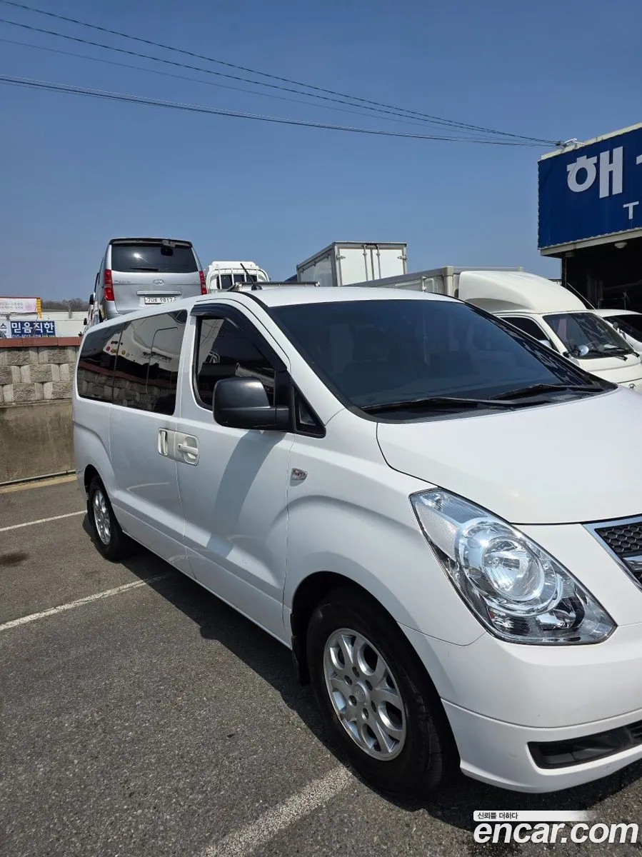 Hyundai Grand Starex 2015 — 3