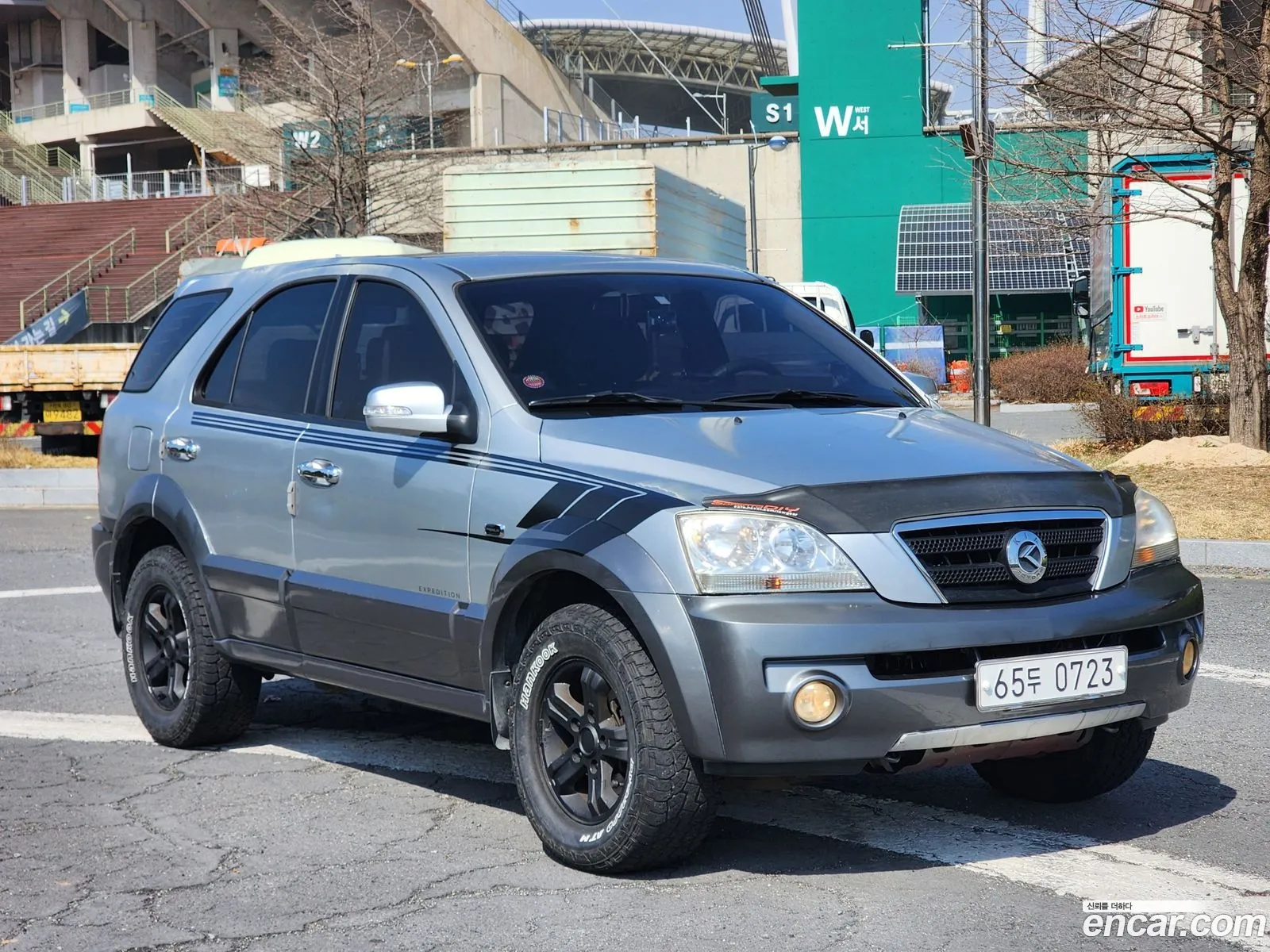 Kia Sorento 2002 — 17