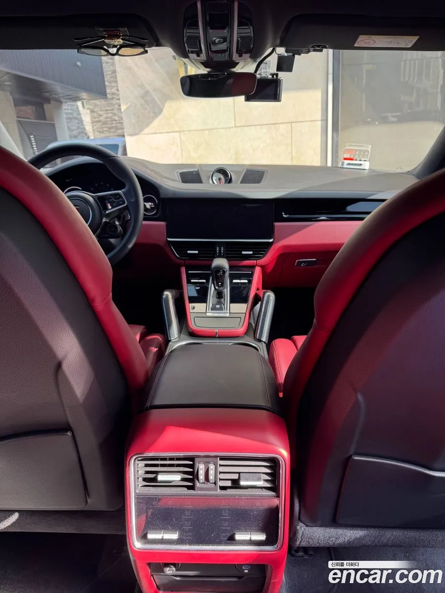 Porsche Cayenne 2022 — 12