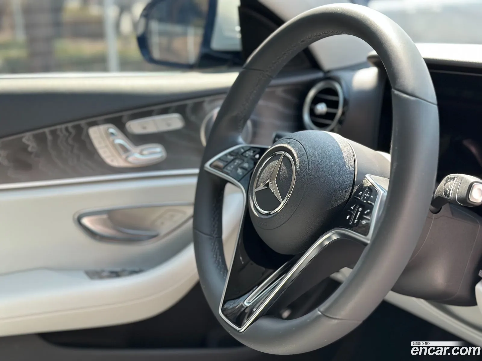 Mercedes-Benz E-Class W213 2023 — 7