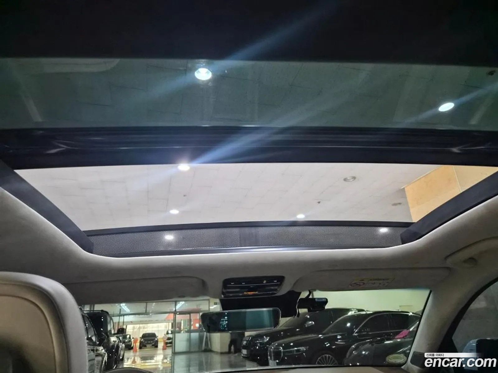 Hyundai Grandeur Hybrid 2023 — 3
