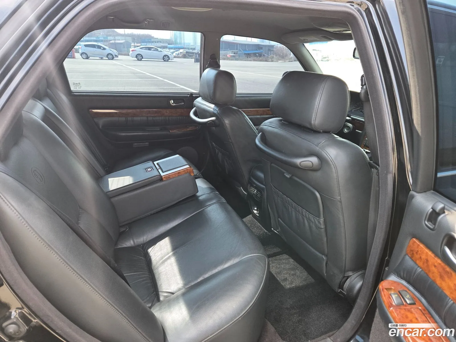 Hyundai Dynasty 2004 — 11