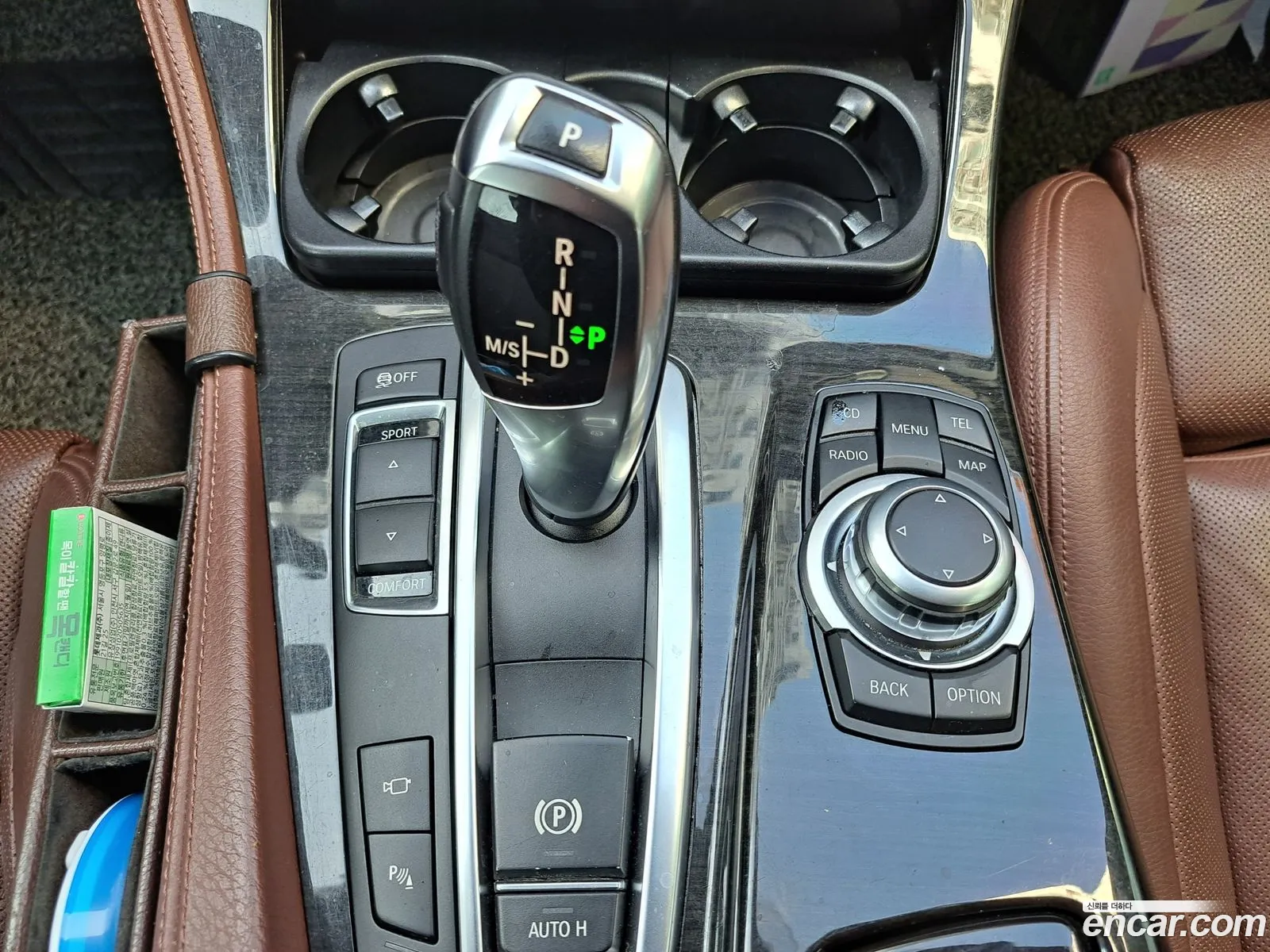BMW 5 Series 2011 — 13