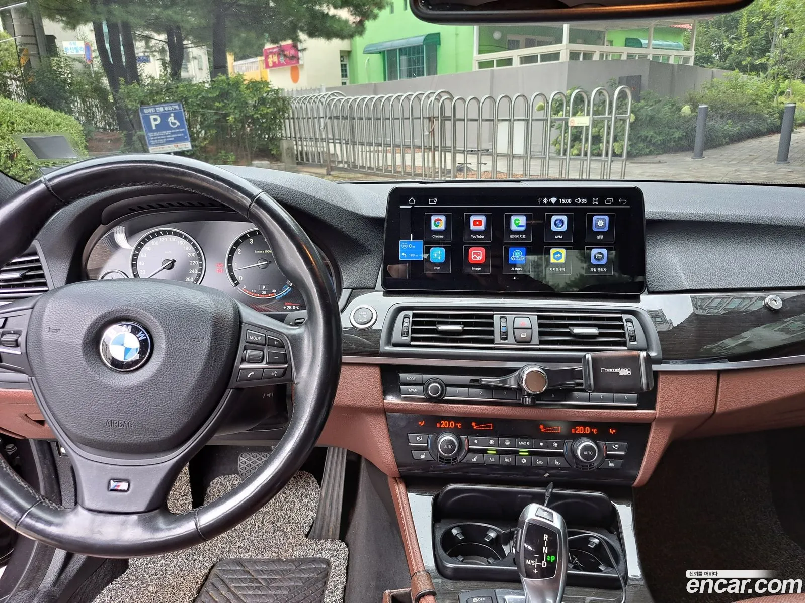 BMW 5 Series 2011 — 15
