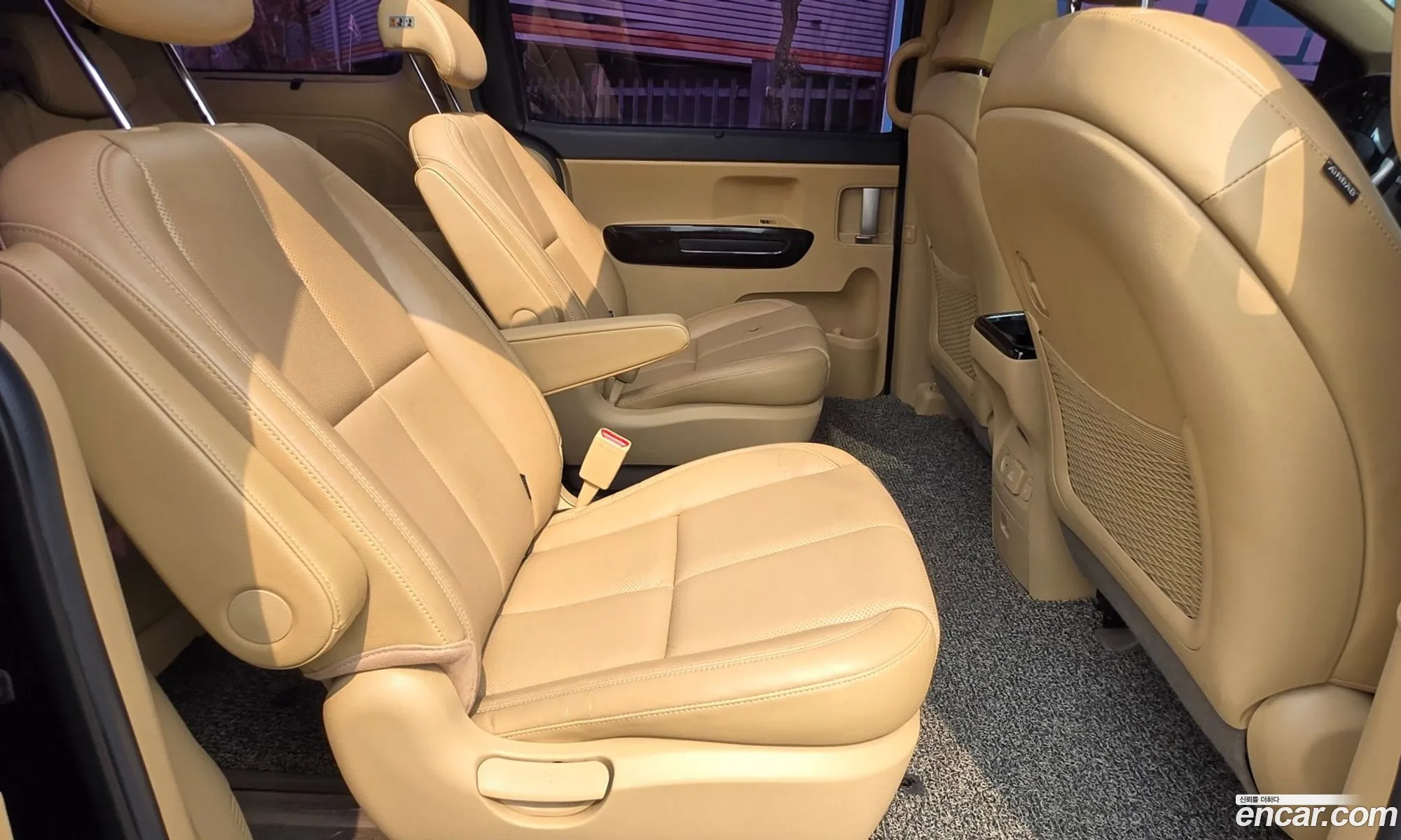 Kia Carnival 2019 — 8
