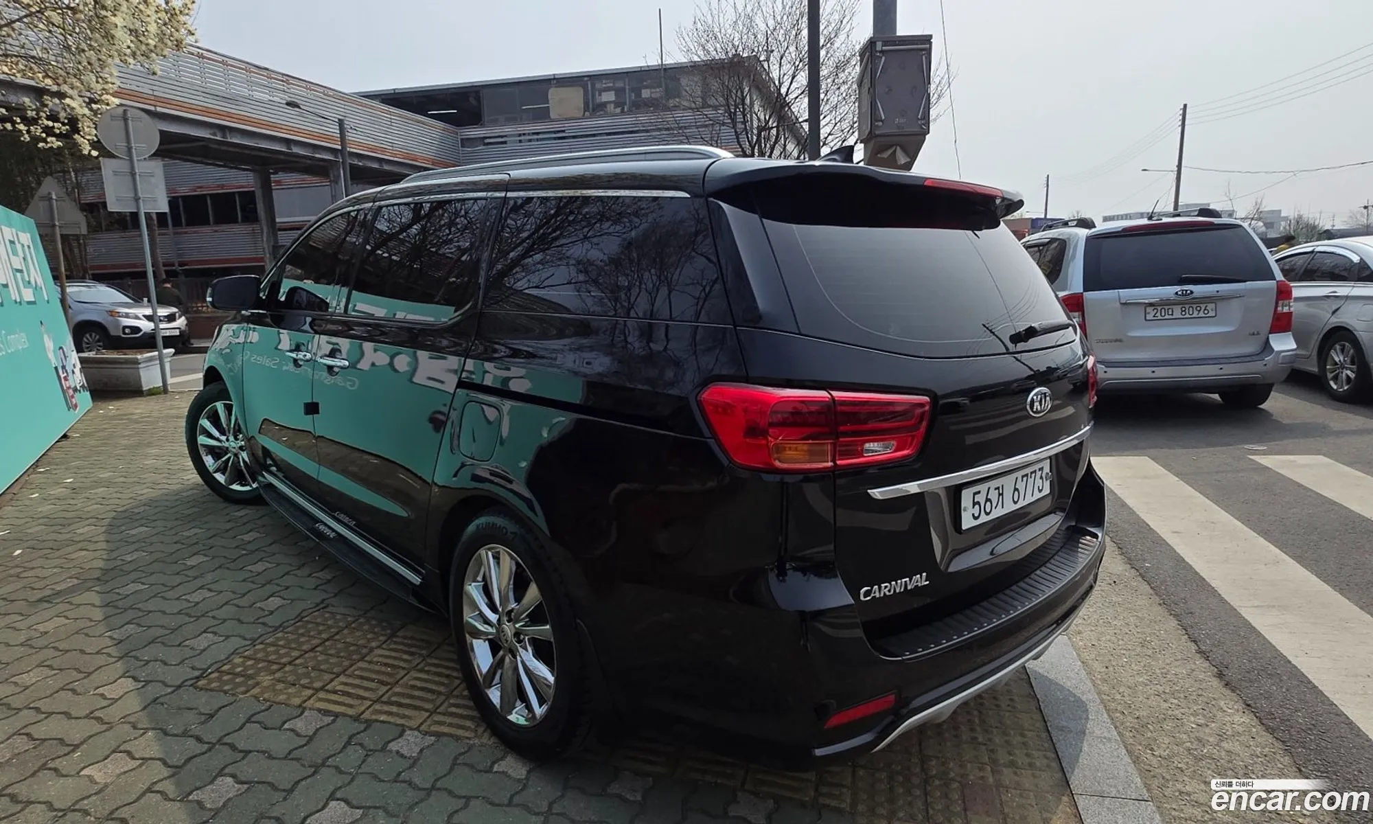 Kia Carnival 2019 — 6