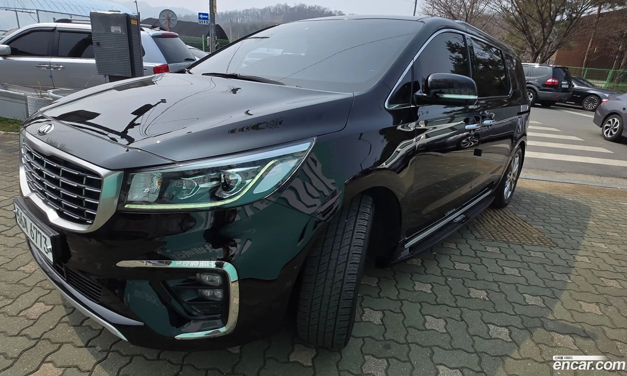 Kia Carnival 2019 — 19