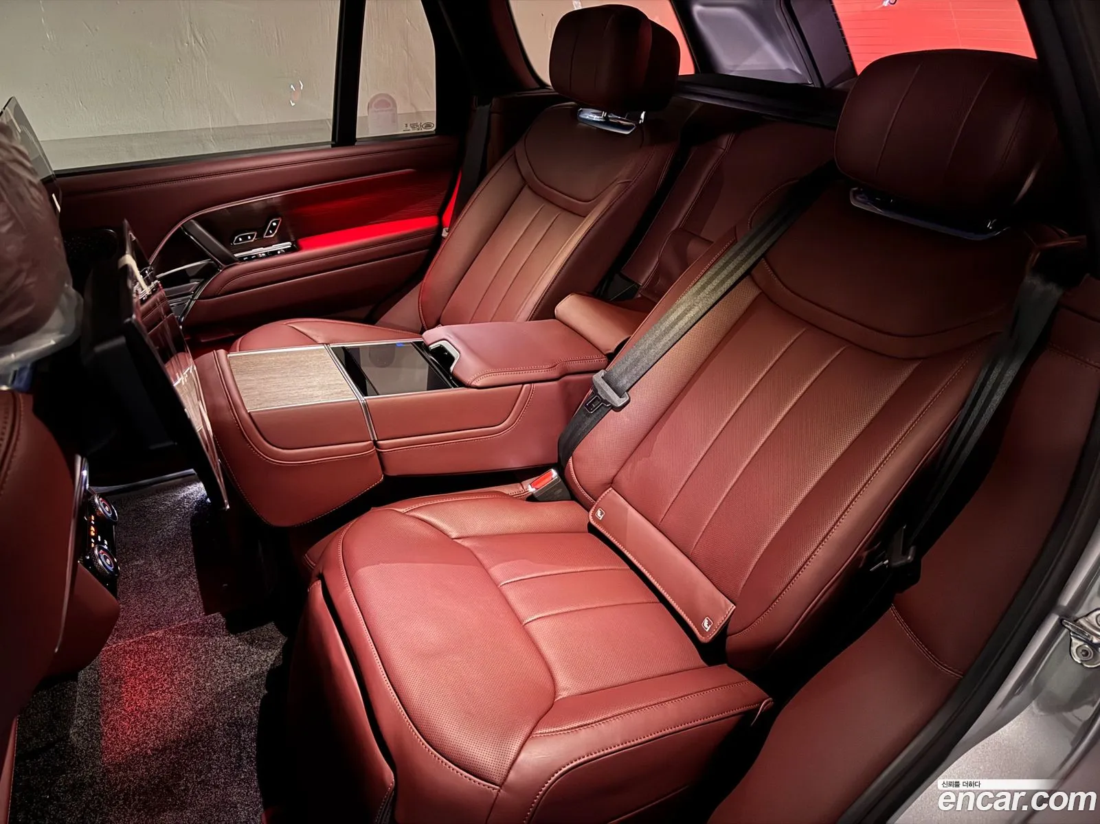 Land Rover Range Rover 2026 — 3