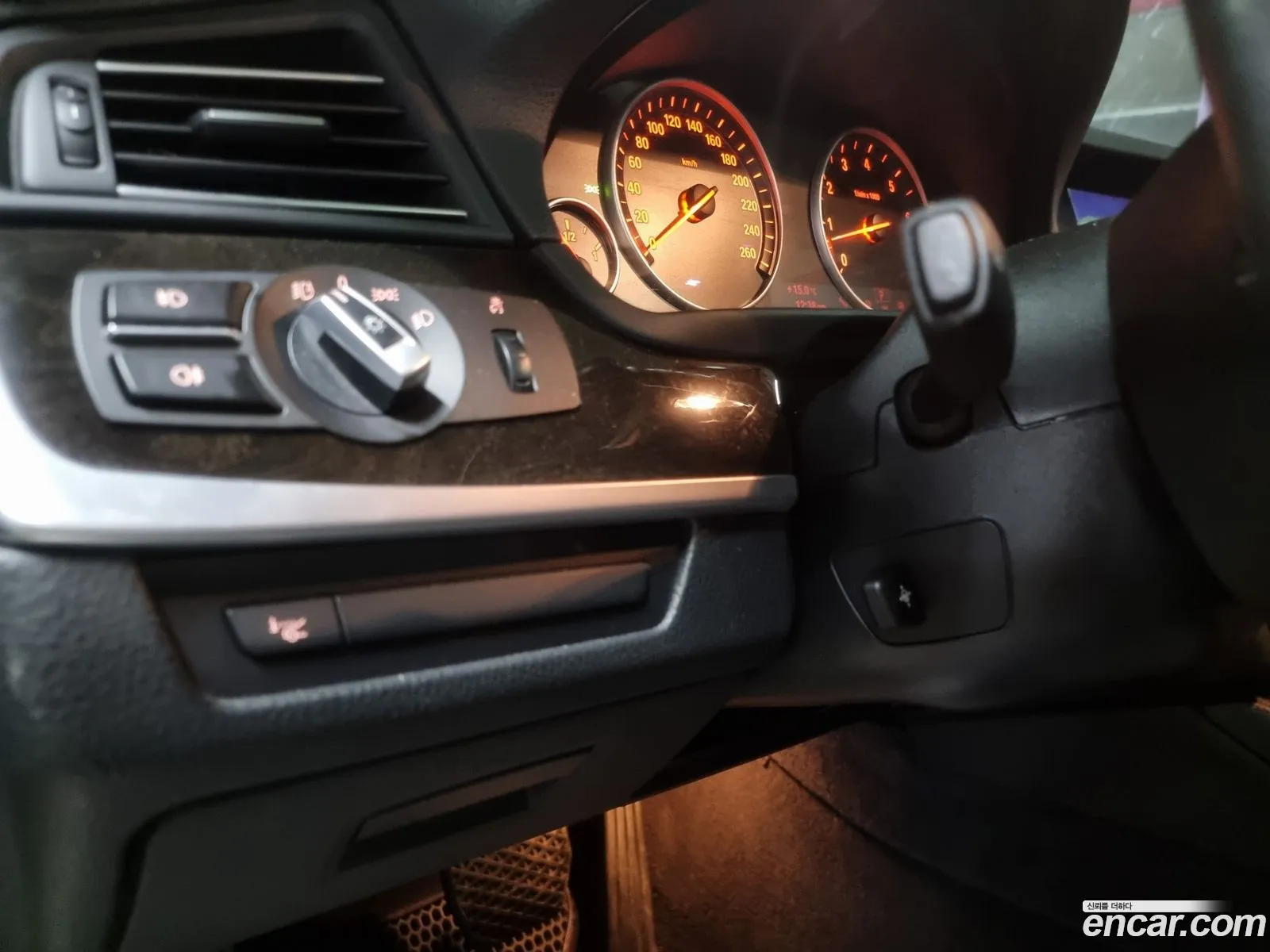 BMW 5 Series 2010 — 3