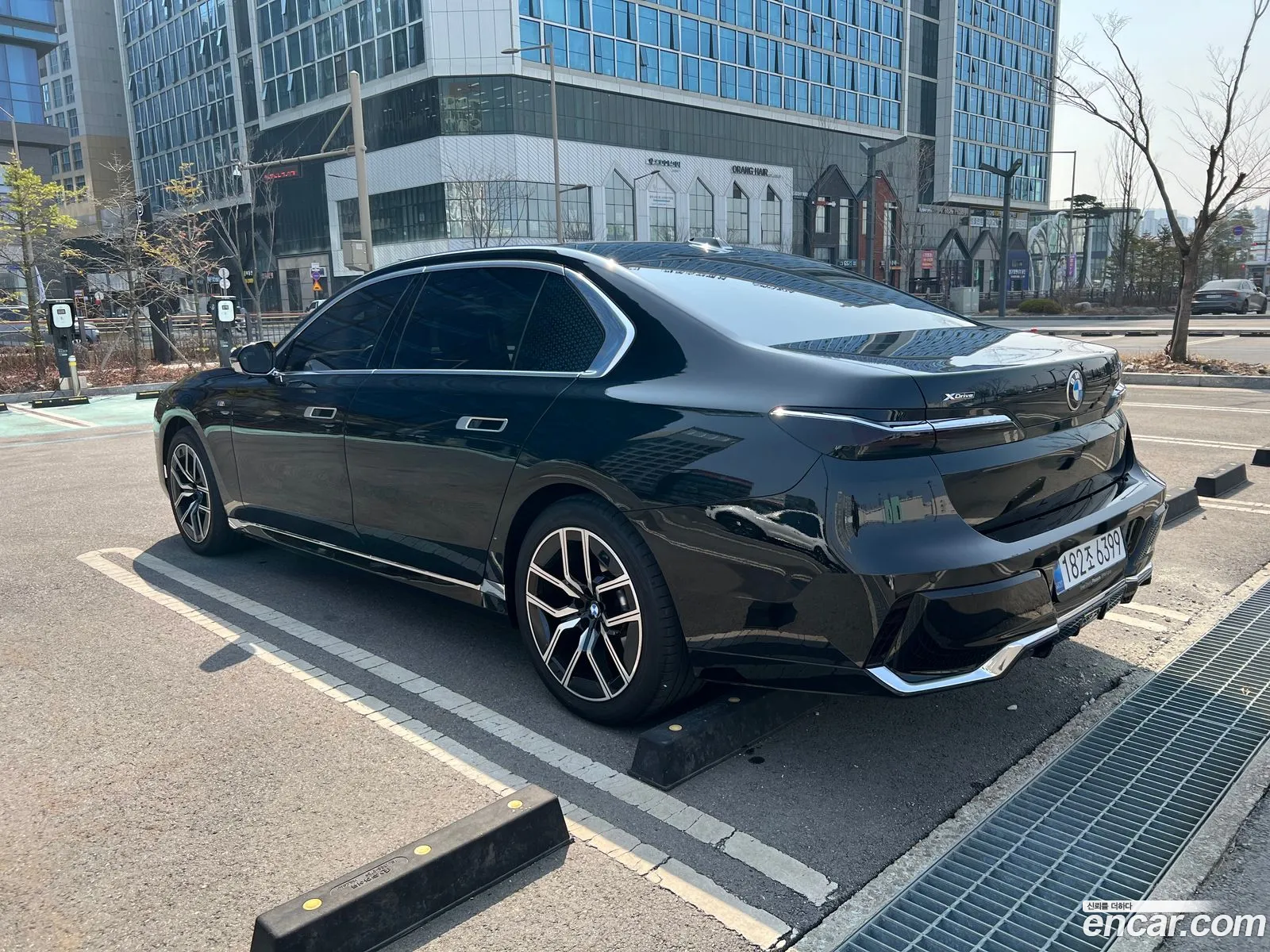BMW 7 Series 2024 — 12