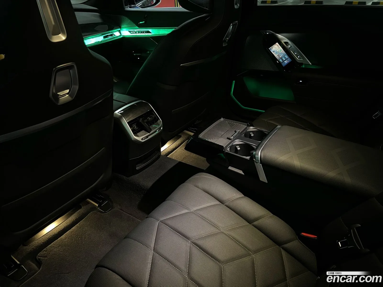 BMW 7 Series 2024 — 10