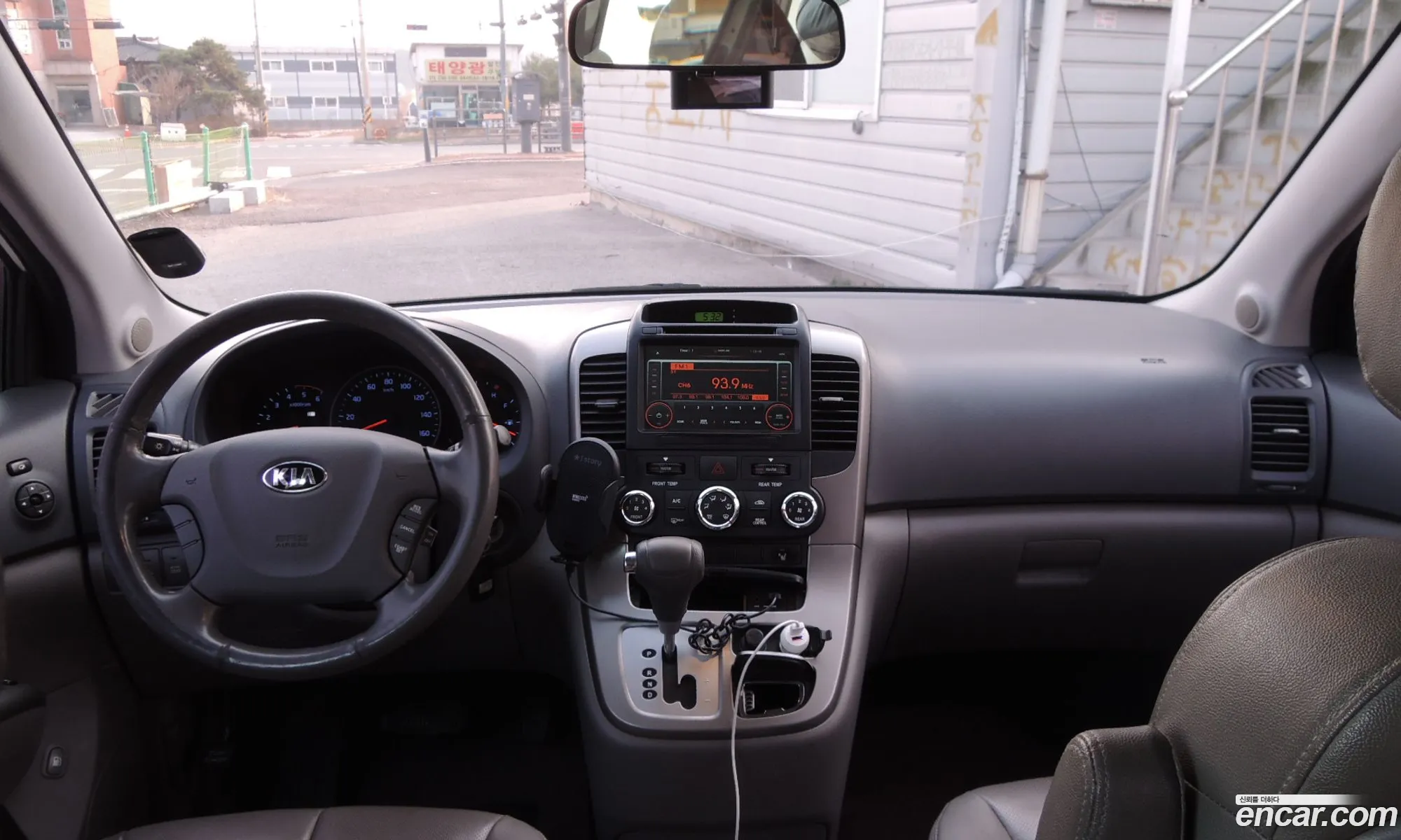 Kia Carnival R 2014 — 5