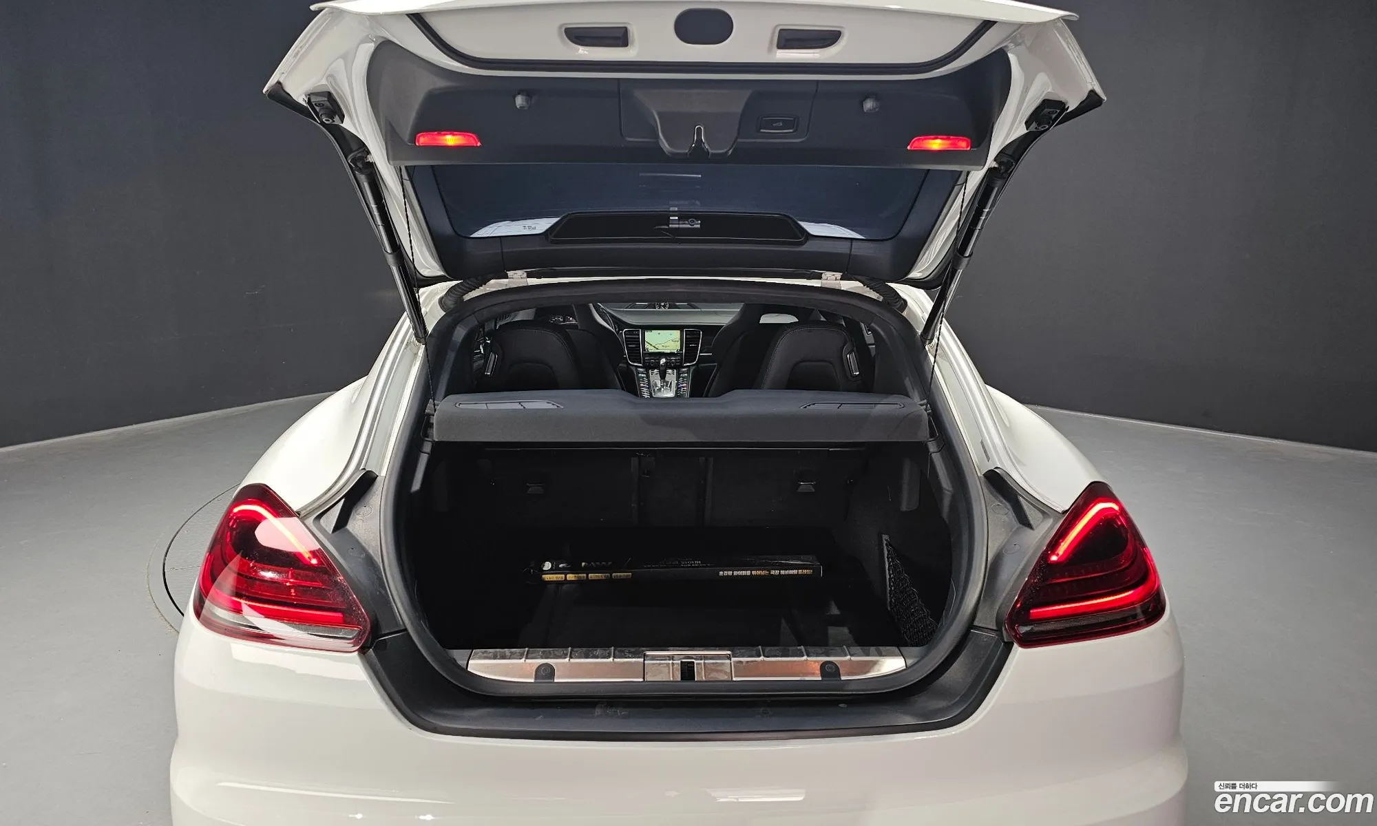 Porsche Panamera 2014 WP0AF2976EL083406 — 3