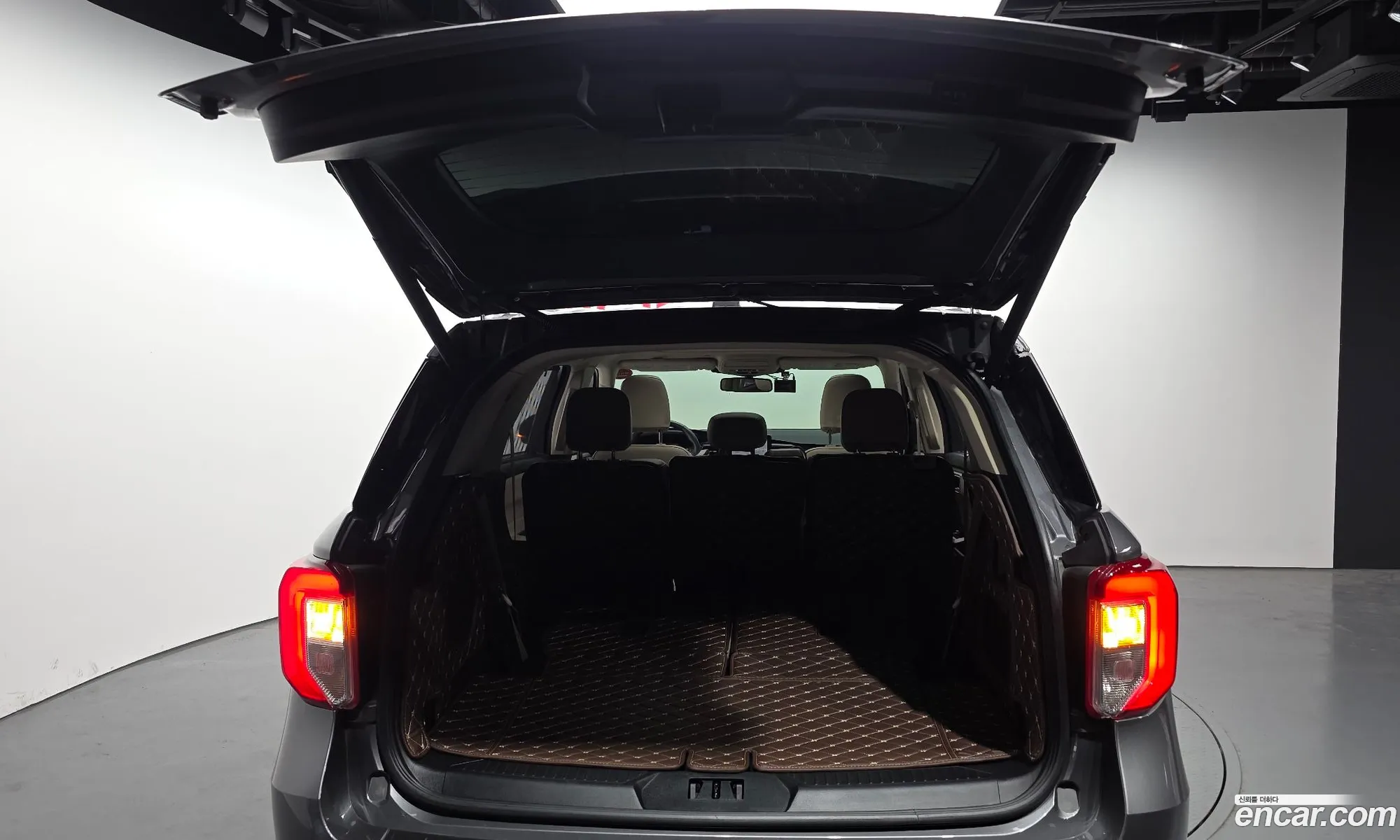 Ford Explorer 6th Gen 2022 1FMSK8FH2NGA43392 — 18