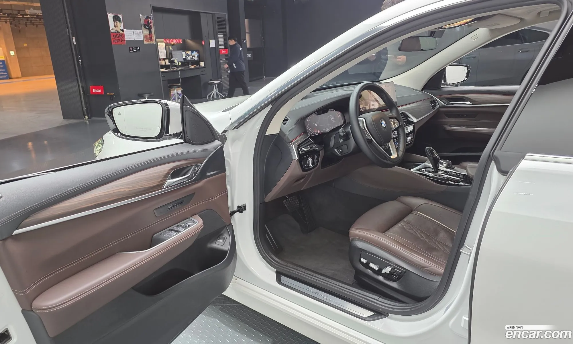 BMW 6 Series GT 2023 — 7