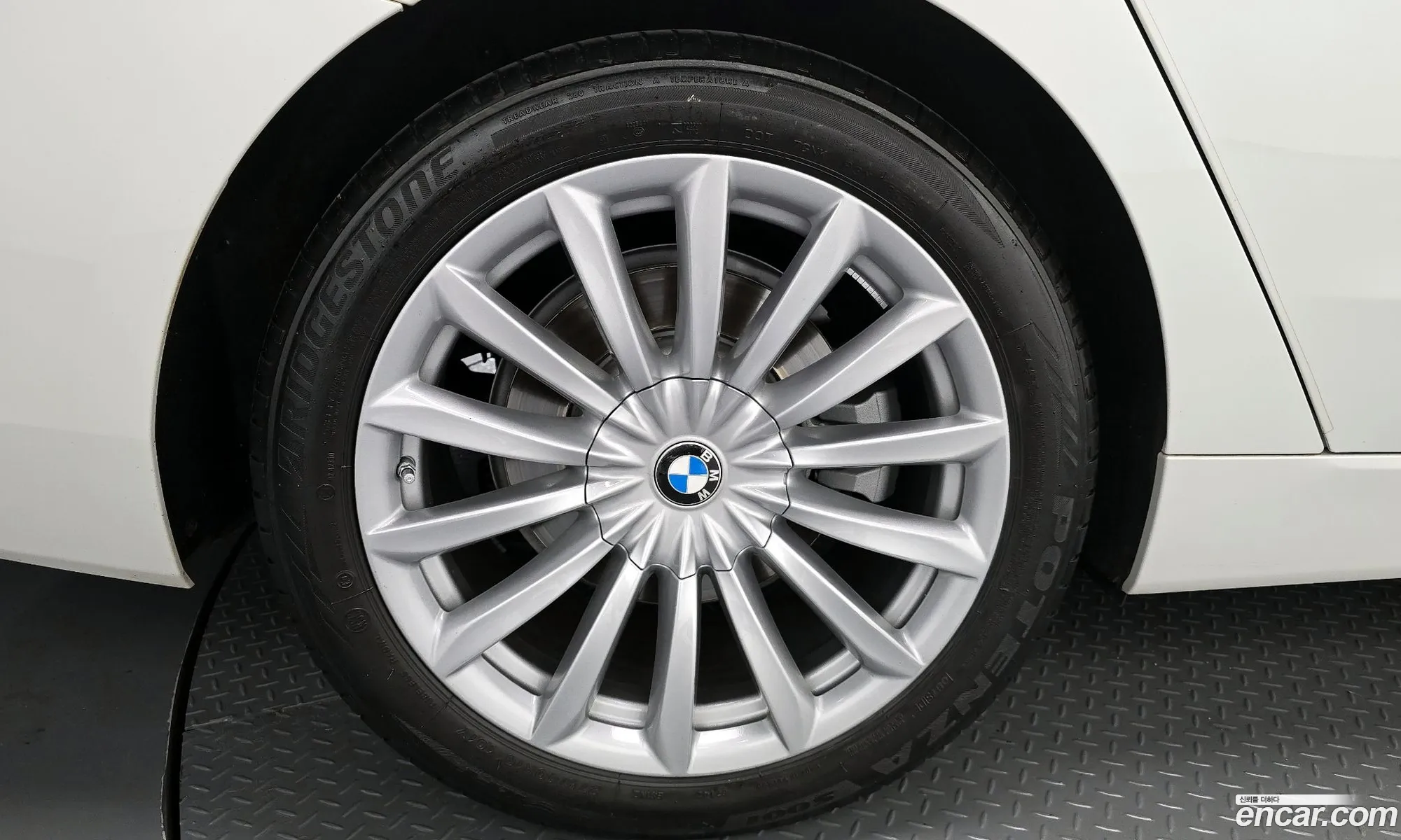BMW 6 Series GT 2023 — 16