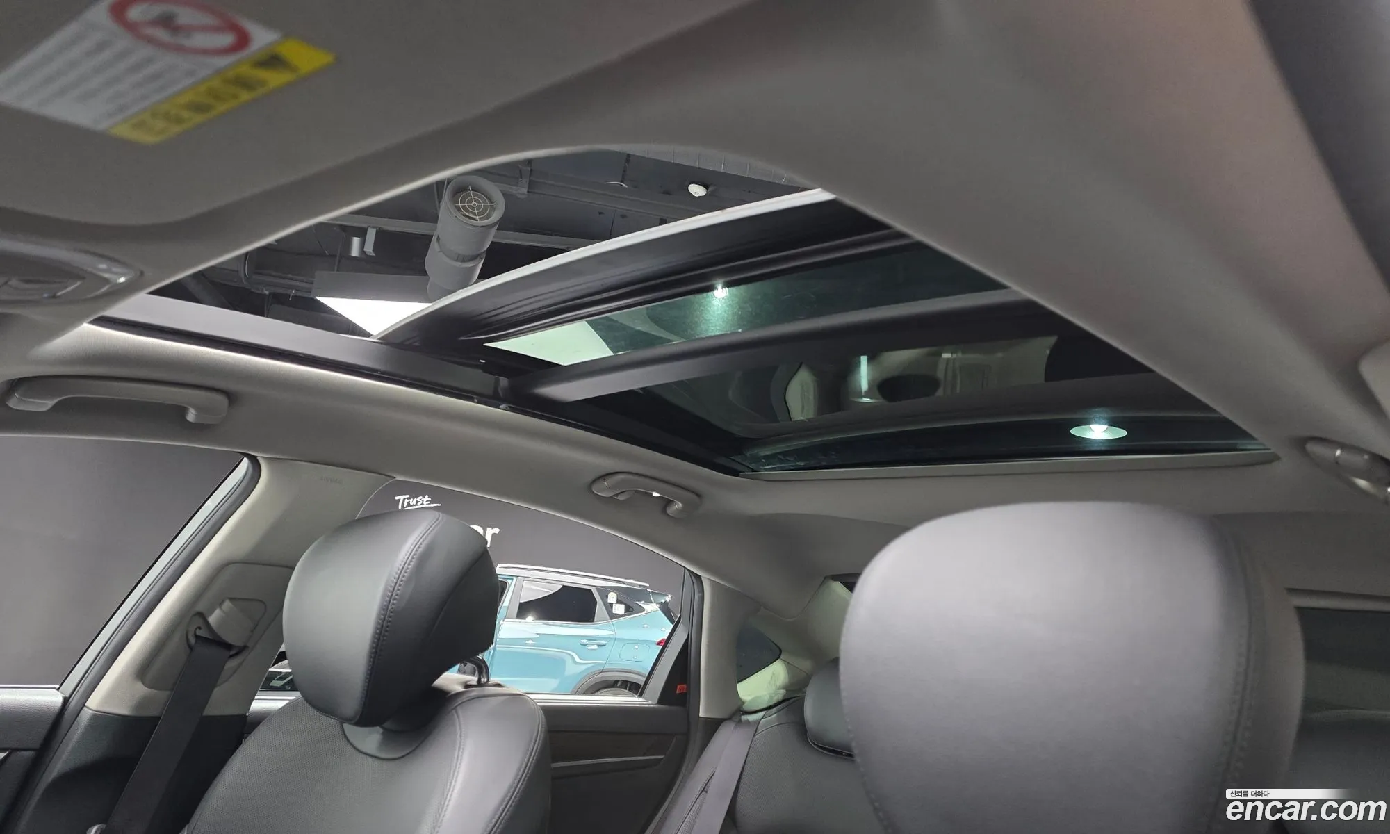 Genesis G80 2018 — 18
