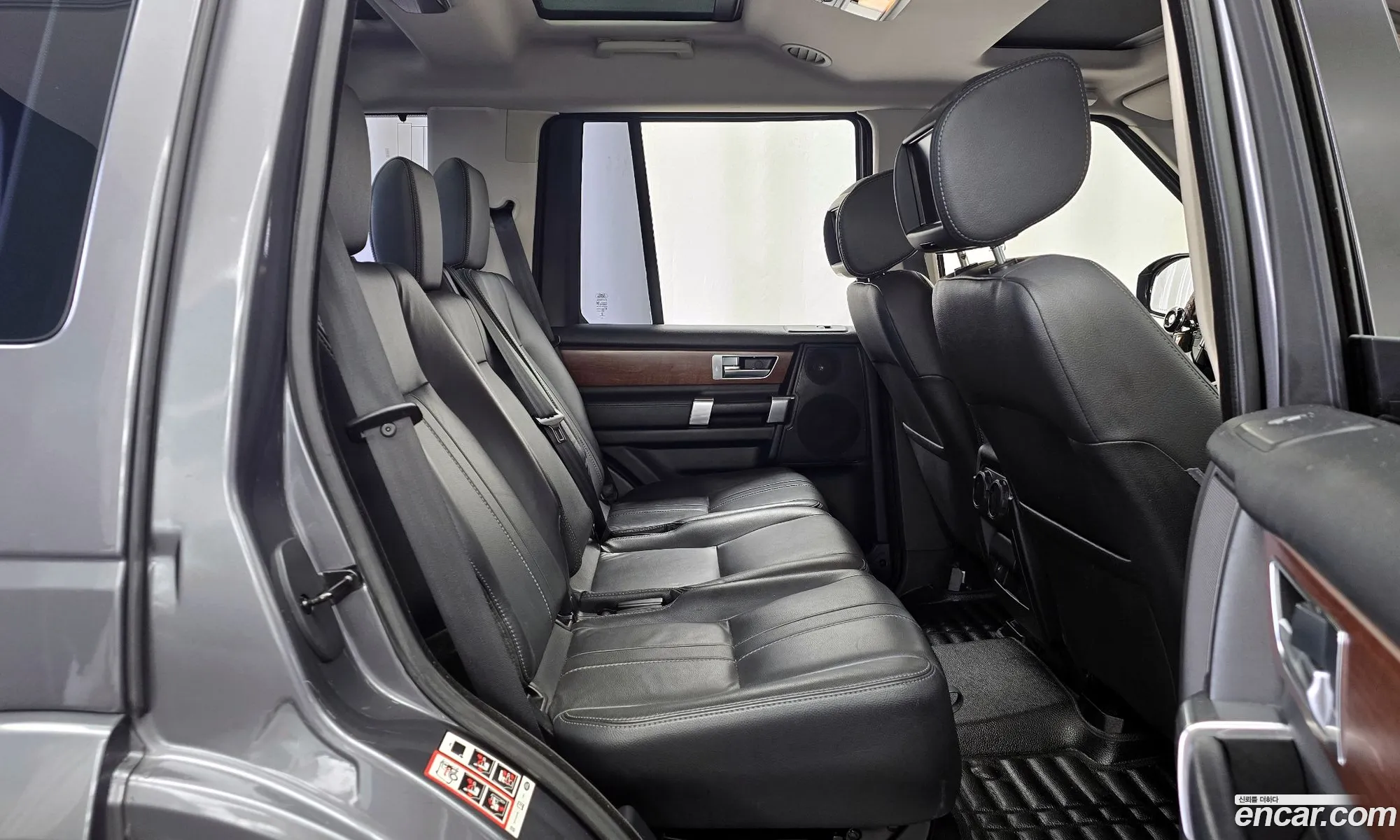 Land Rover Discovery 4 2016 — 10
