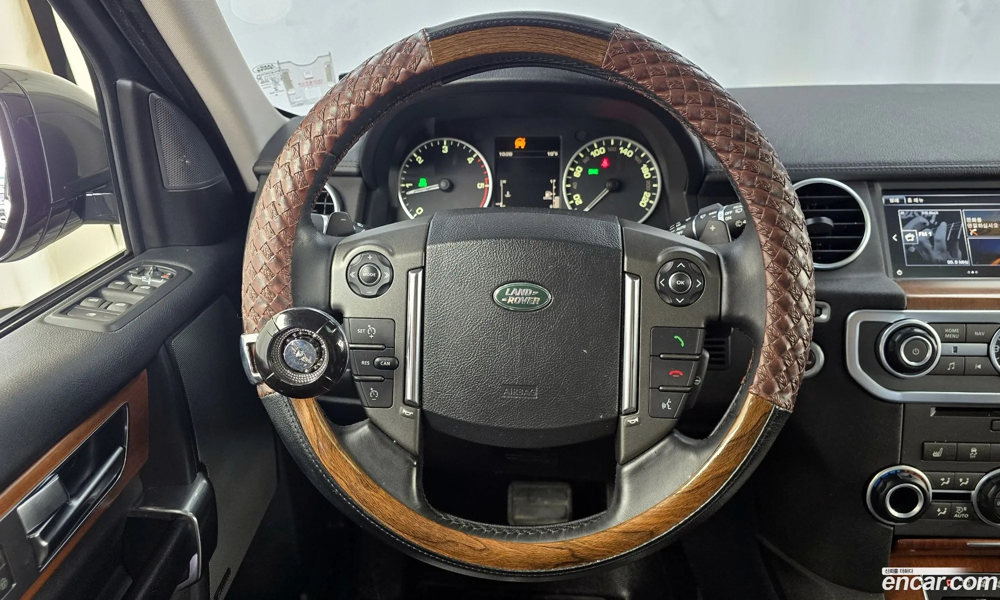 Land Rover Discovery 4 2016 — 13